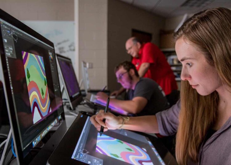 Find Your Perfect Communications Technology Job